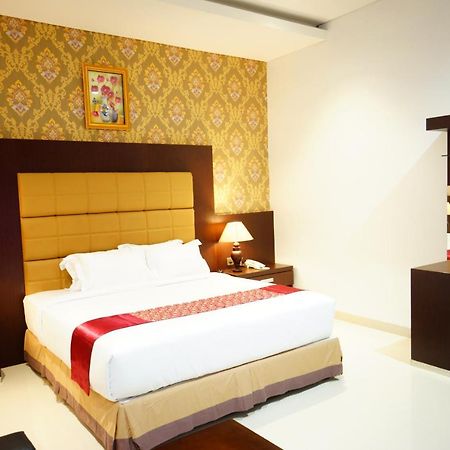 Singapore City Hotel Batu Bara Sungaibalai Εξωτερικό φωτογραφία