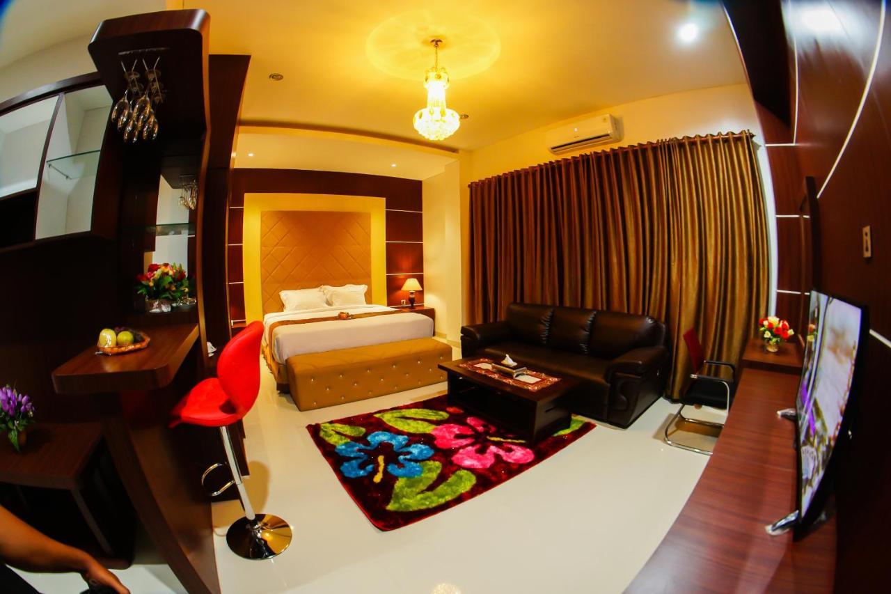 Singapore City Hotel Batu Bara Sungaibalai Εξωτερικό φωτογραφία