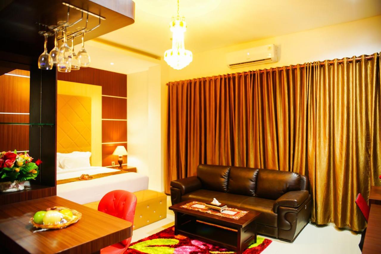 Singapore City Hotel Batu Bara Sungaibalai Εξωτερικό φωτογραφία