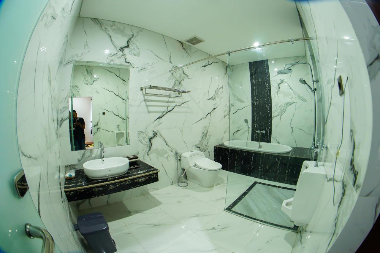 Singapore City Hotel Batu Bara Sungaibalai Εξωτερικό φωτογραφία